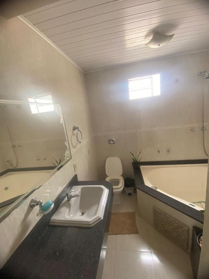 Quarto Em Foz do Iguaçu Esterno foto