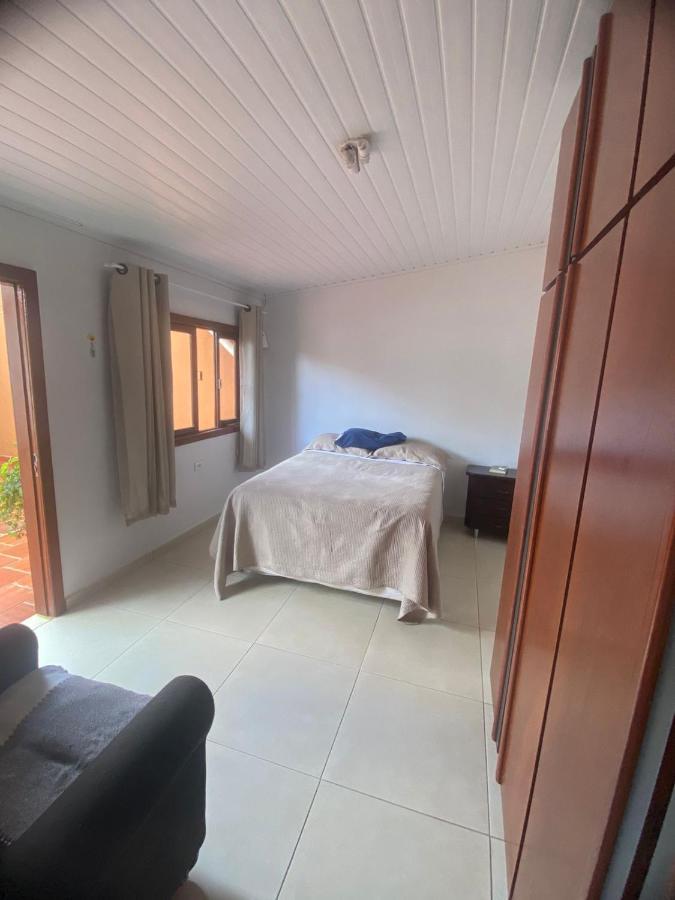 Quarto Em Foz do Iguaçu Esterno foto